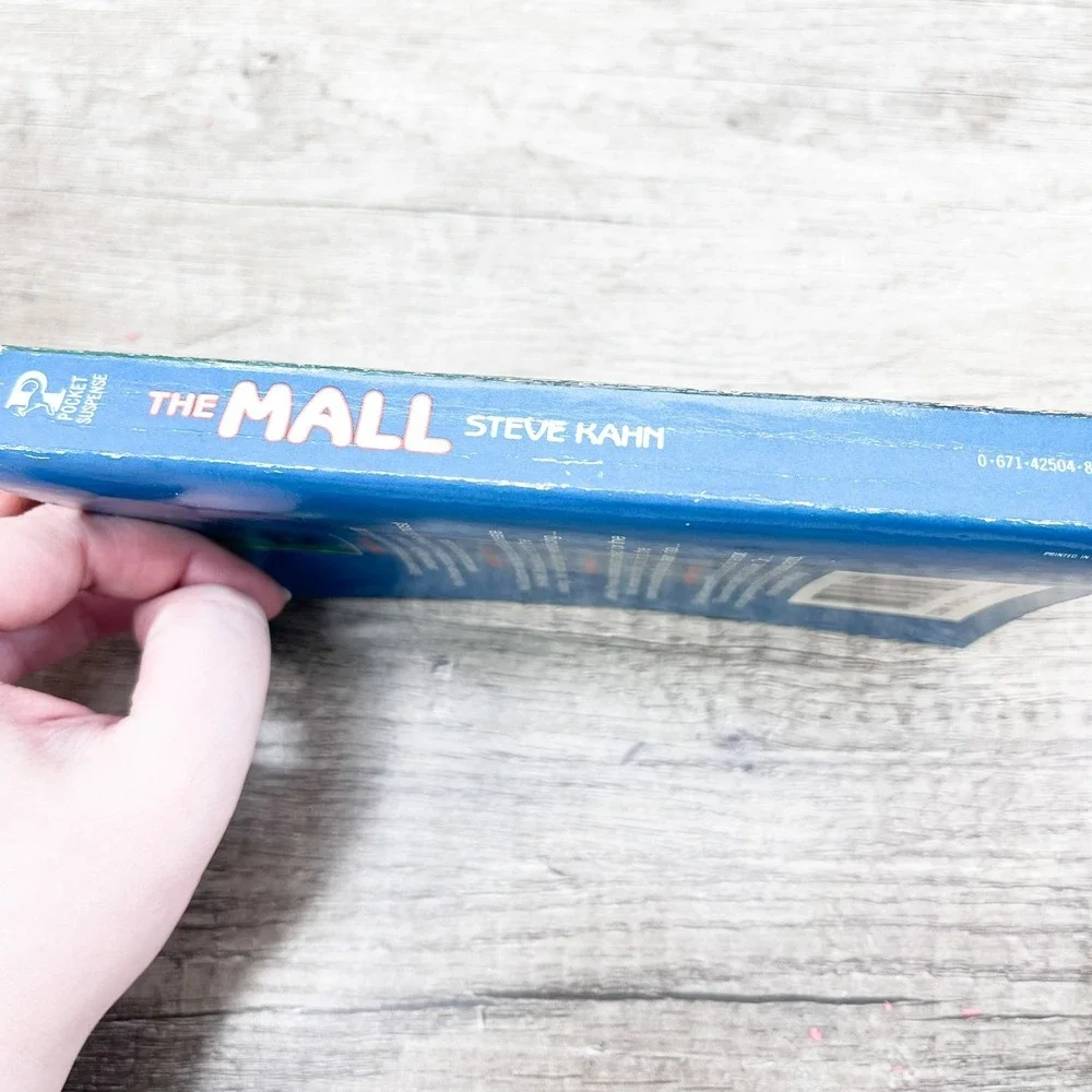 The Mall By Steve Kahn‎ 1983 Vintage Paperback Horror 1980s Mall Slaughter